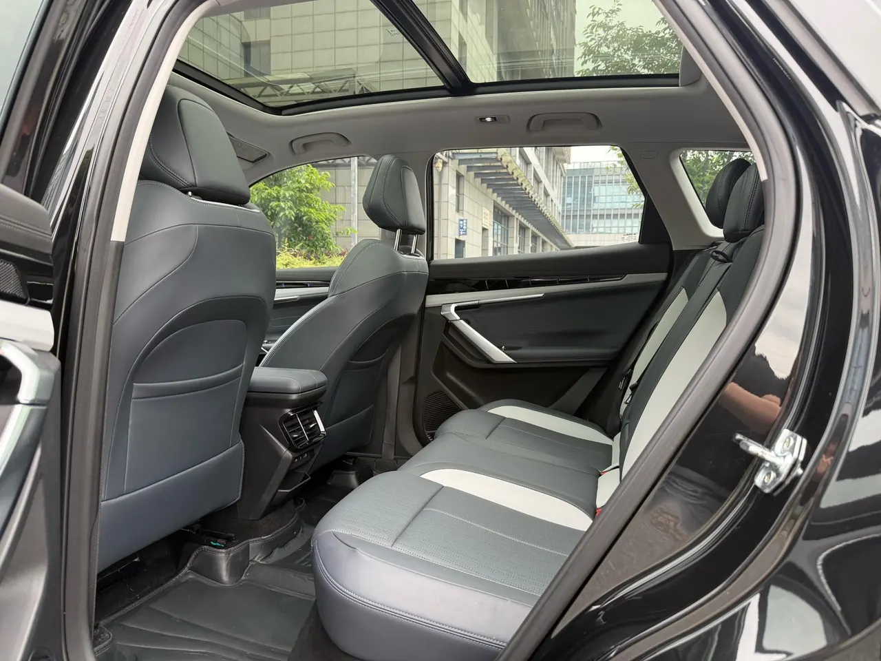 Geely 2024 Boyue L 1.5TD Premium Edition Automatic Gear 9
