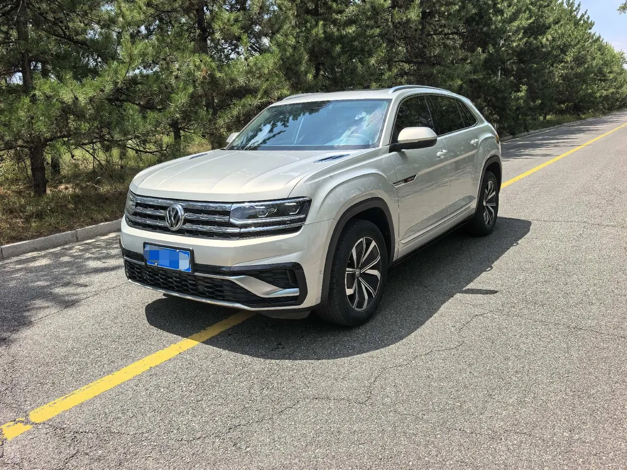 Volkswagen 2020 Tuang X 2.0TSI 380TSI Four-wheel Drive Deluxe Edition Automatic Gear - View 1