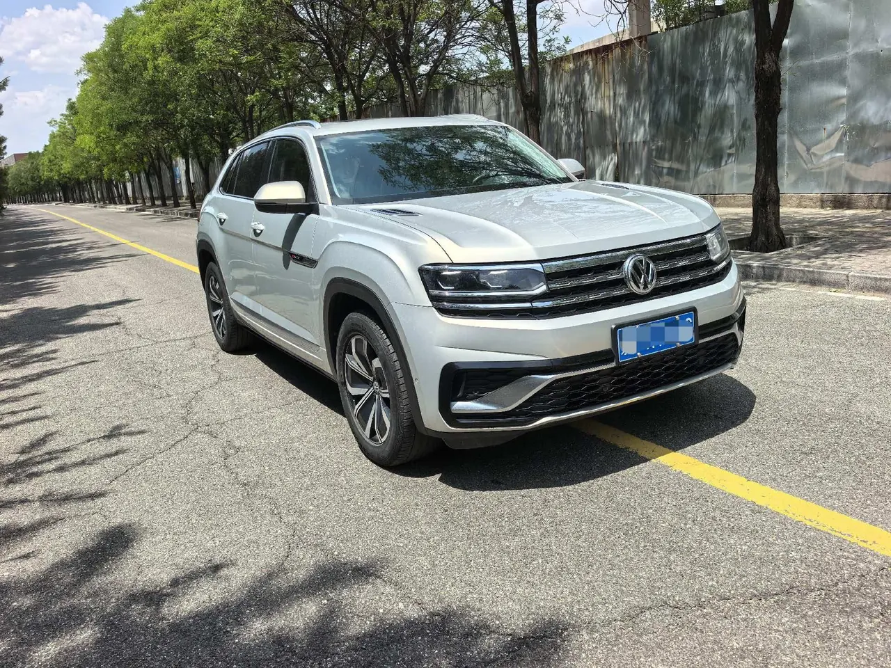 Volkswagen 2020 Tuang X 2.0TSI 380TSI Four-wheel Drive Deluxe Edition Automatic Gear 3