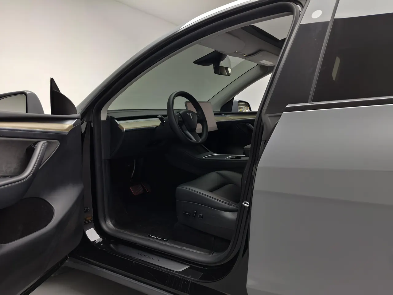 Tesla 2022 Model Y rear-wheel drive version automatic transmission 4