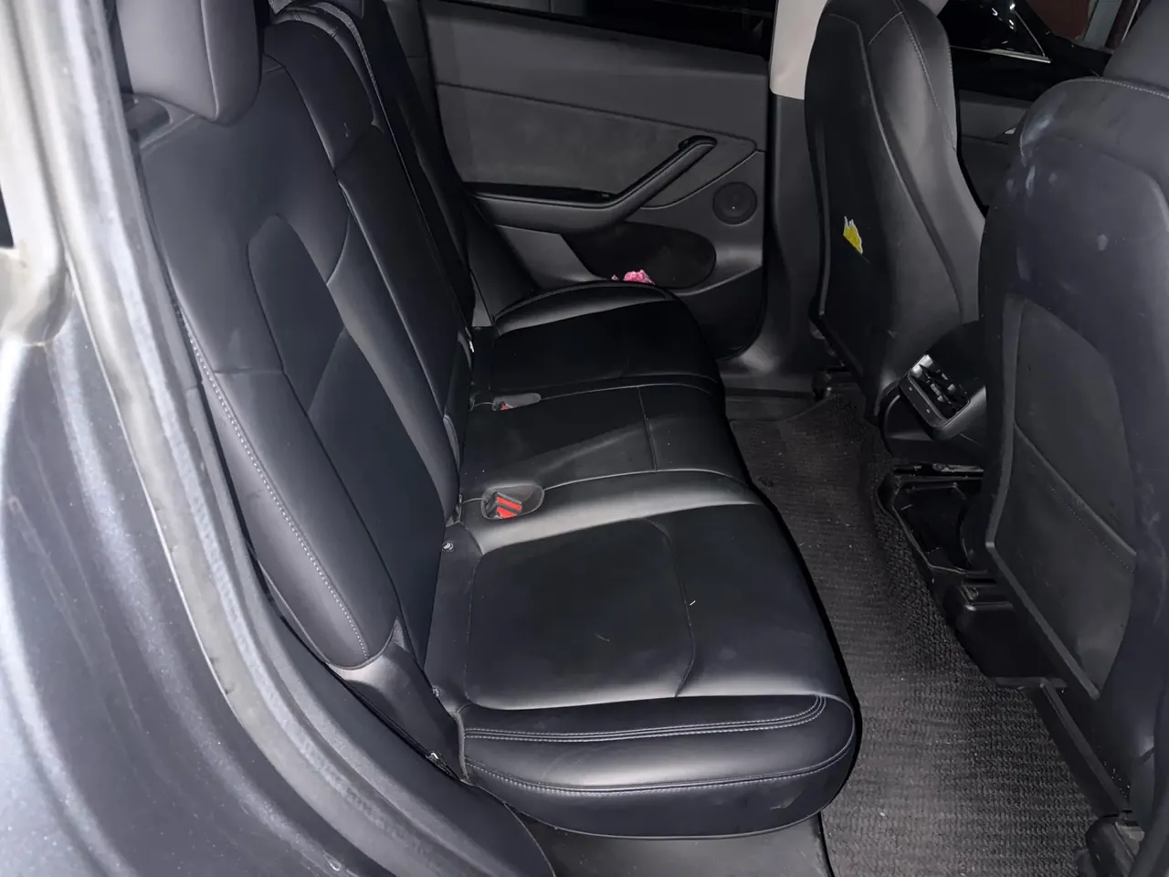 Tesla 2022 Model Y rear-wheel drive version (facelift) automatic gear 5