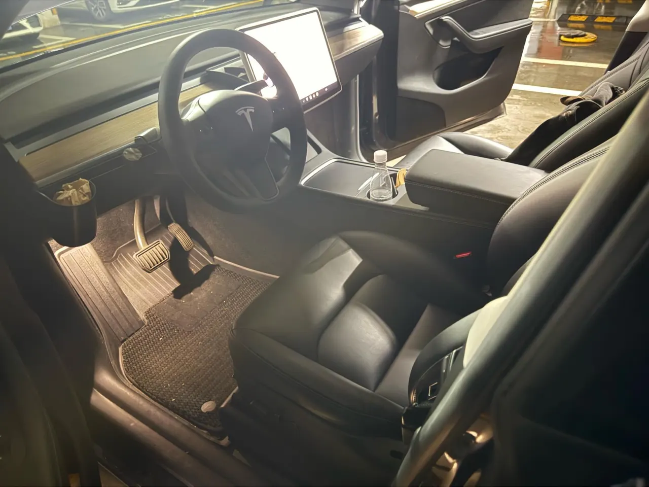 Tesla 2022 Model Y rear-wheel drive version (facelift) automatic gear 7