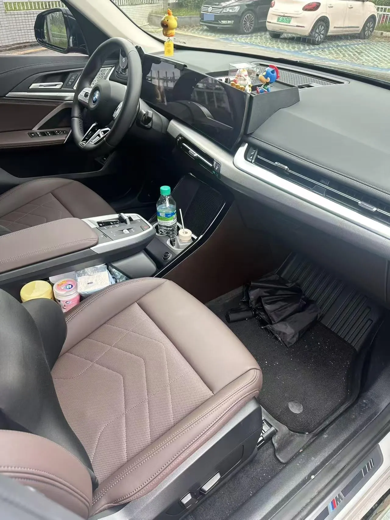 BMW 2025 iX1 eDrive25L eDrive25L m sports suit automatic gear 3