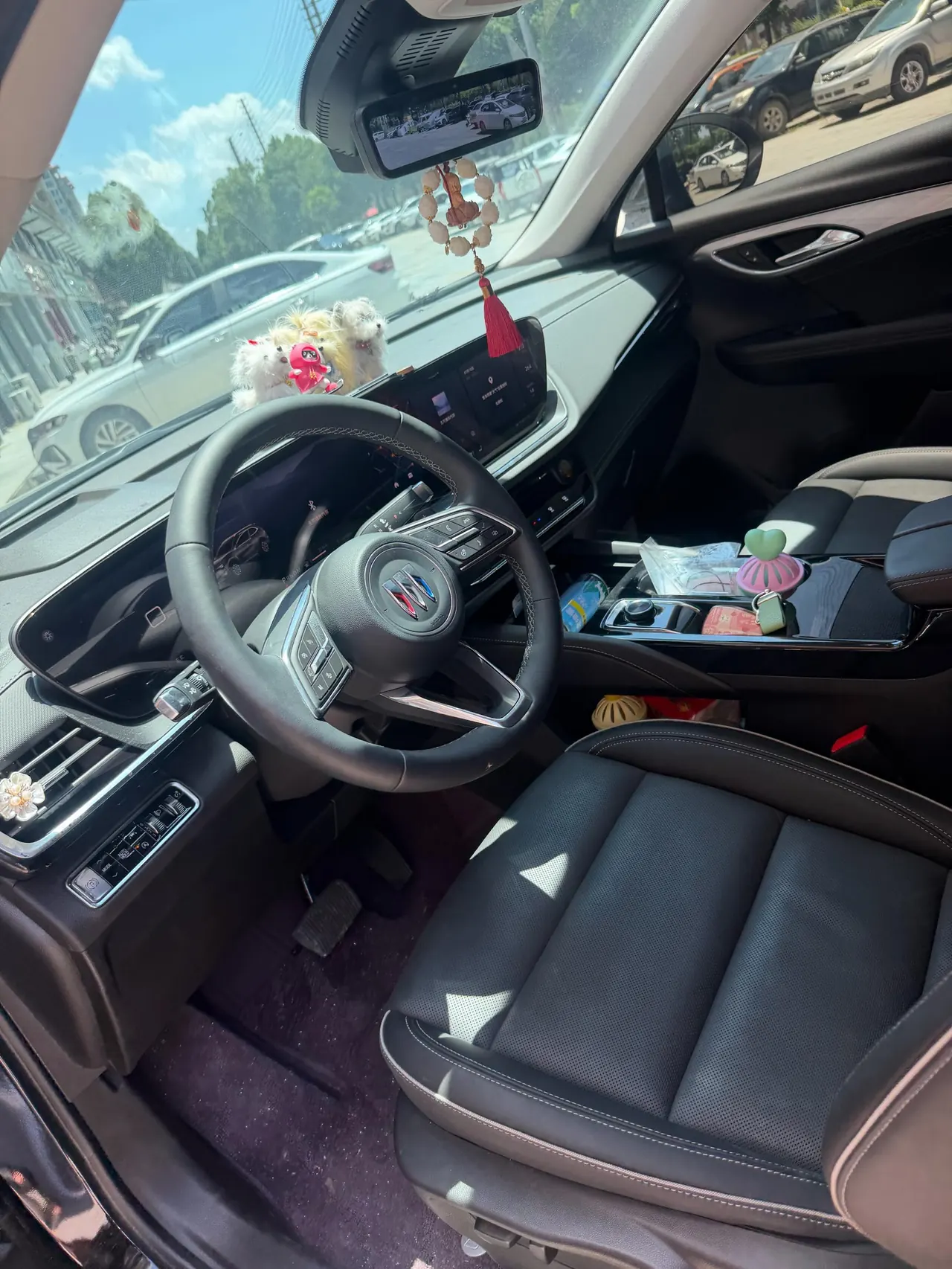 Buick 2025 Angkewei Plus 2.0T 28T Two-Drive Platinum Edition Automatic Gear 10