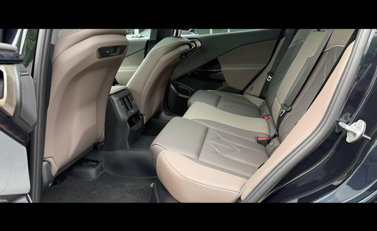 BMW 2025 X3 xDrive30L 2.0T exclusive m sports obsidian night suit automatic gear 5