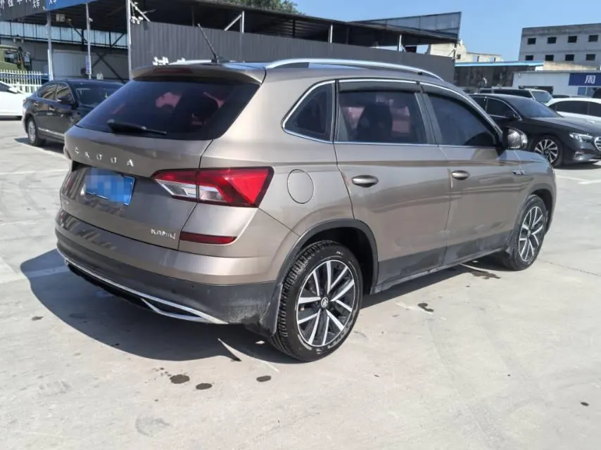 Skoda 2022 Komick 1.5 Comfortable Edition Automatic Gear 4