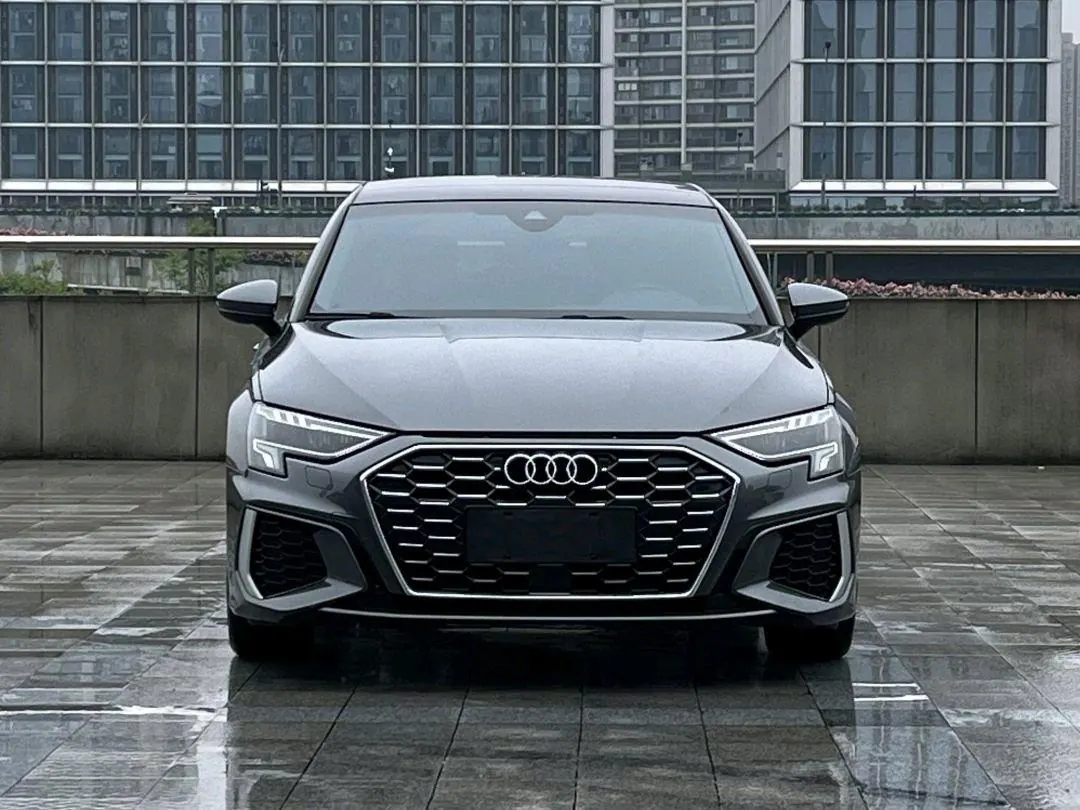 Audi 2021 A3 Sportback 1.4TFSI 35TFSI Fashion Sports Automatic 6