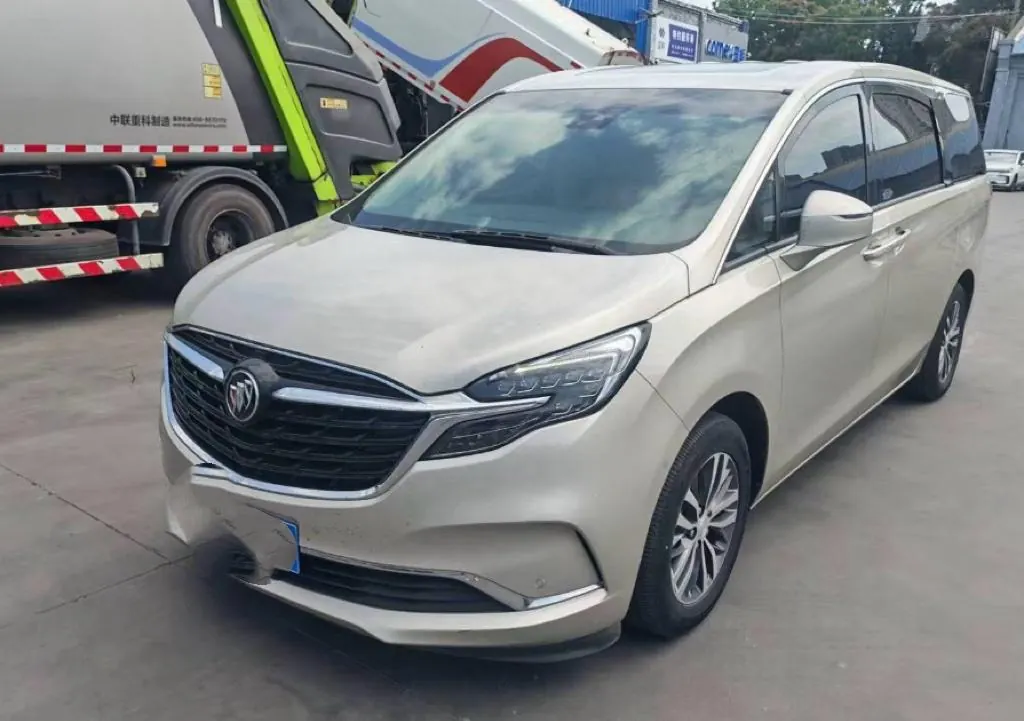 Buick 2021 GL8 ES Lu Zun 2.0T 653T Exclusive Automatic Gear - View 1