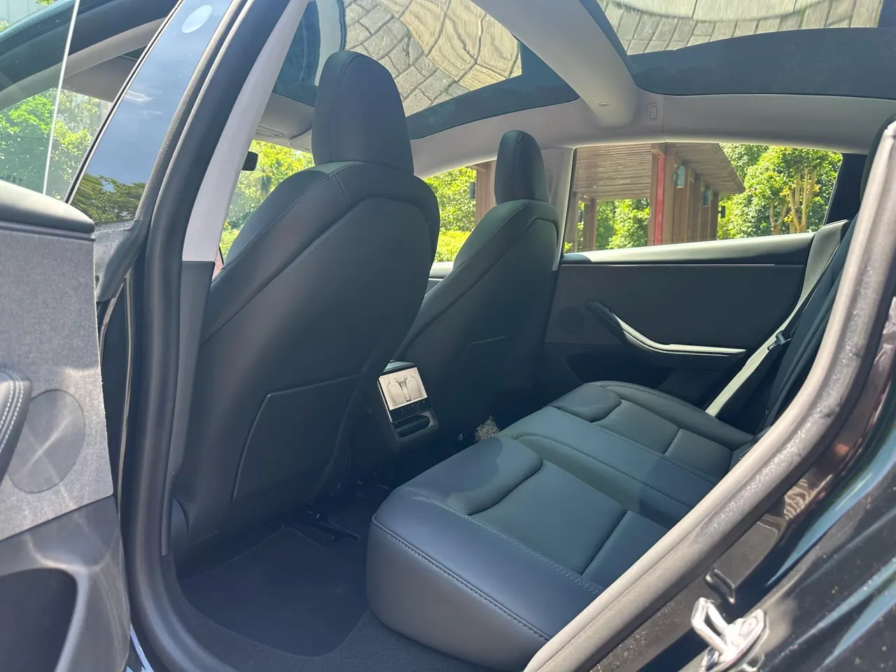 Tesla 2025 Model 3 Rear-Wheel-Drive Edition (facelift) Automatic Transmission 6
