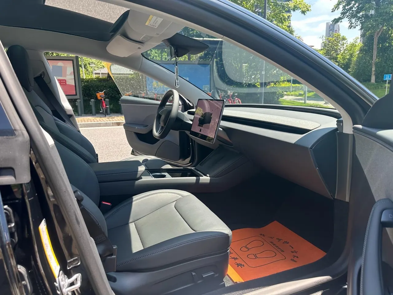 Tesla 2025 Model 3 Rear-Wheel-Drive Edition (facelift) Automatic Transmission 7