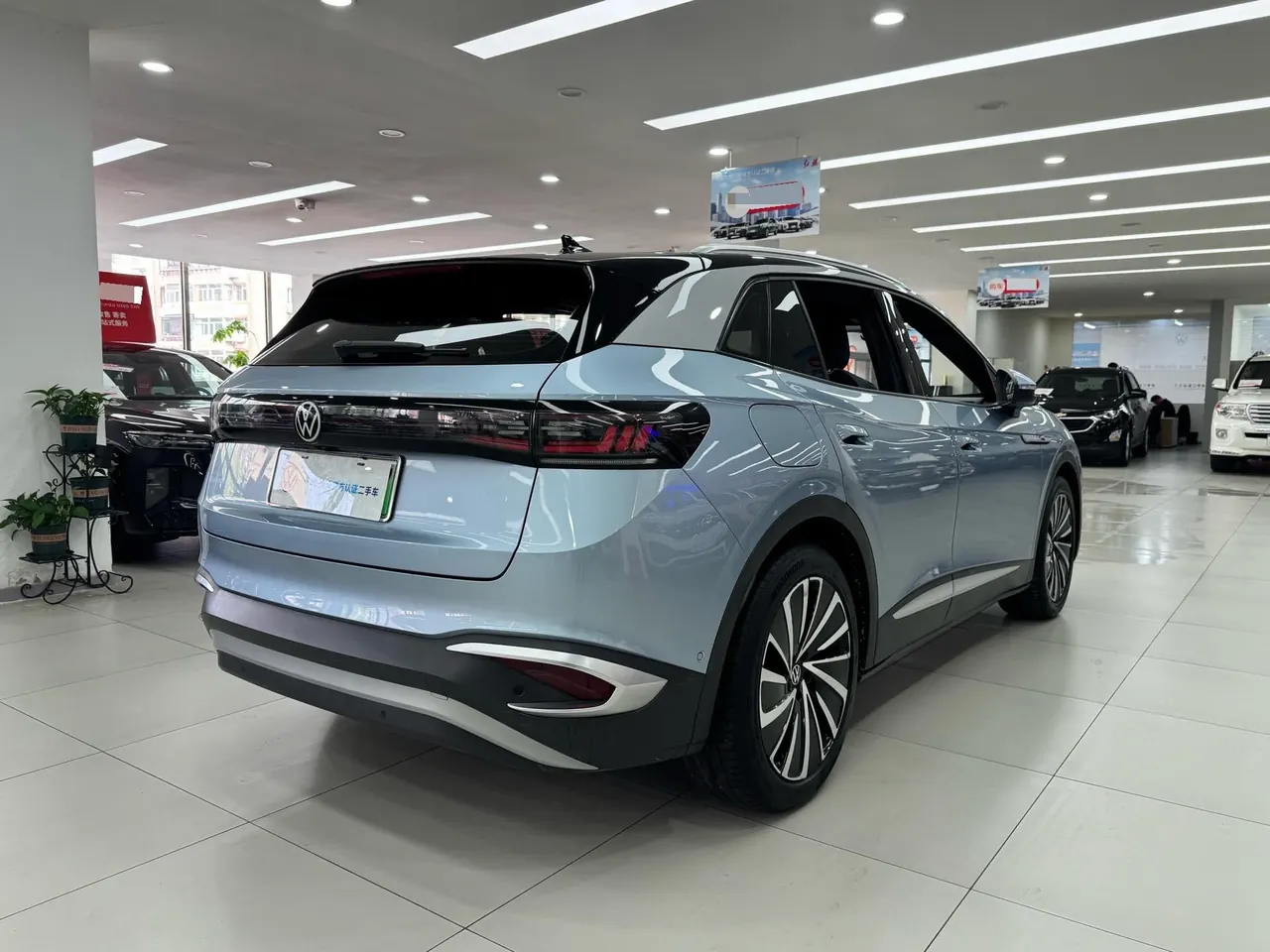 Volkswagen 2022 ID. 4 x Smart Long-Range Version, Automatic Transmission 10