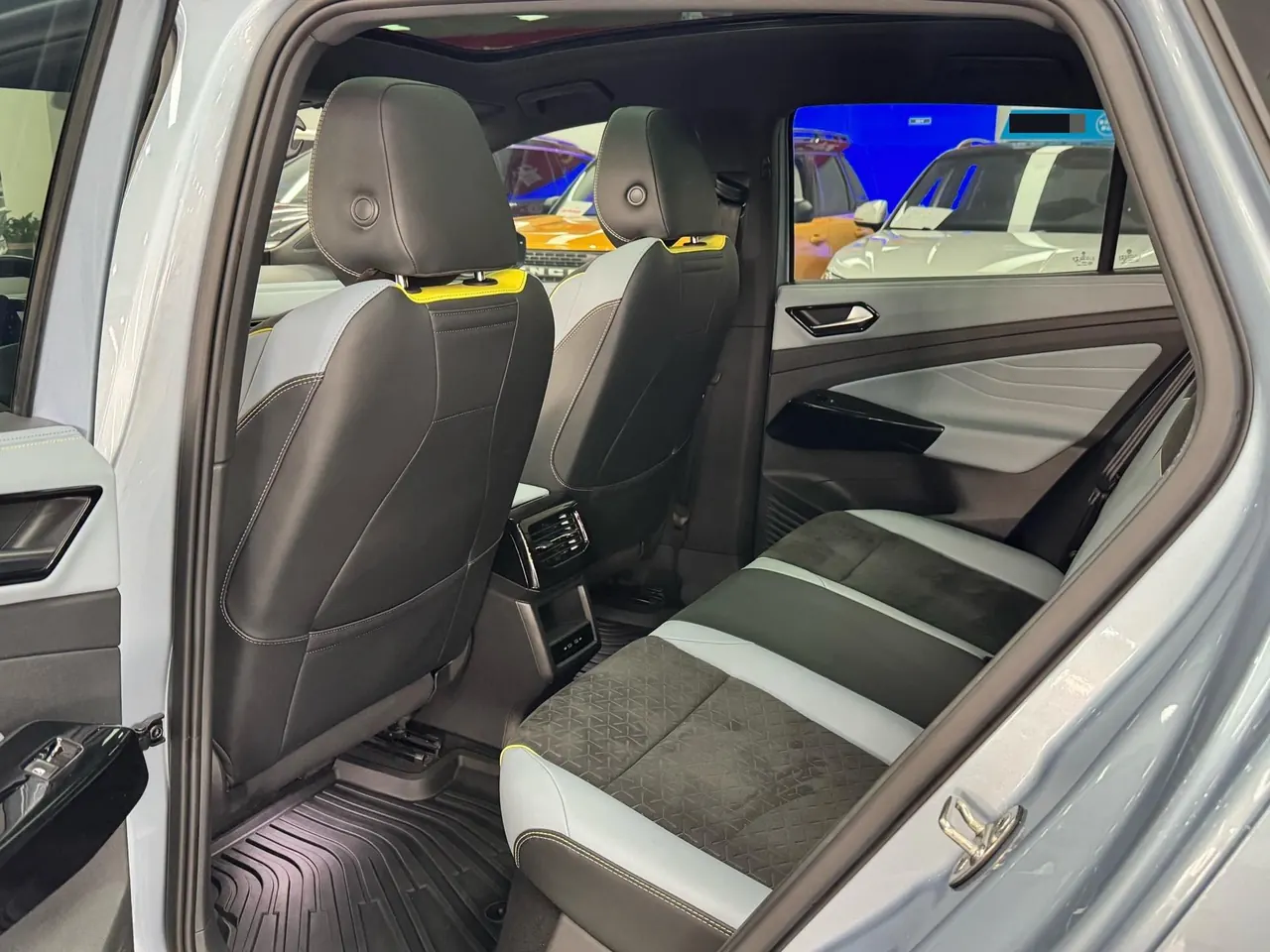 Volkswagen 2022 ID. 4 x Smart Long-Range Version, Automatic Transmission 6