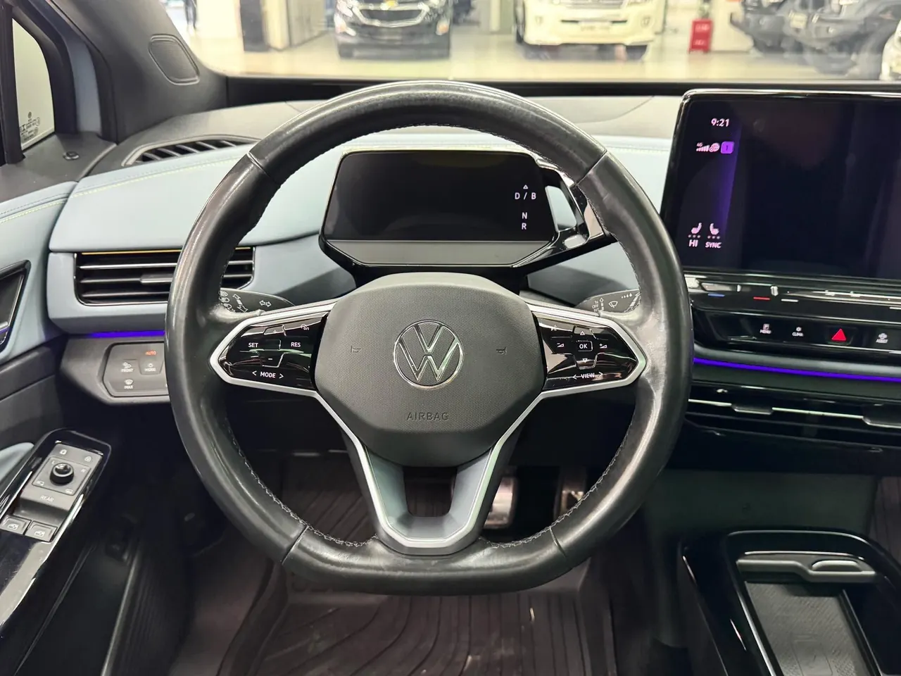 Volkswagen 2022 ID. 4 x Smart Long-Range Version, Automatic Transmission 8