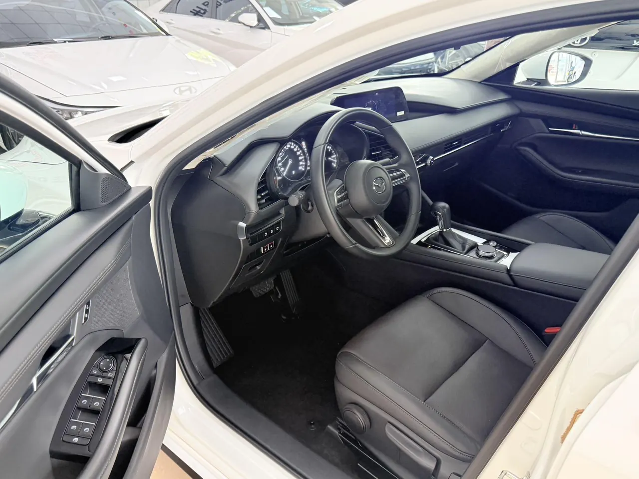 Mazda 3 Oncorsela 2022 Mazda 3 Oncorsela-sedan 2.0 elegant automatic gear 7