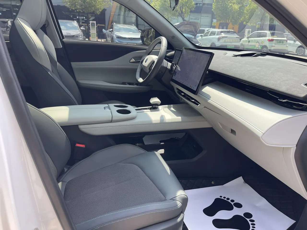 ChangAn 2025 UNI-Z 1.5T Luxury Automatic 6
