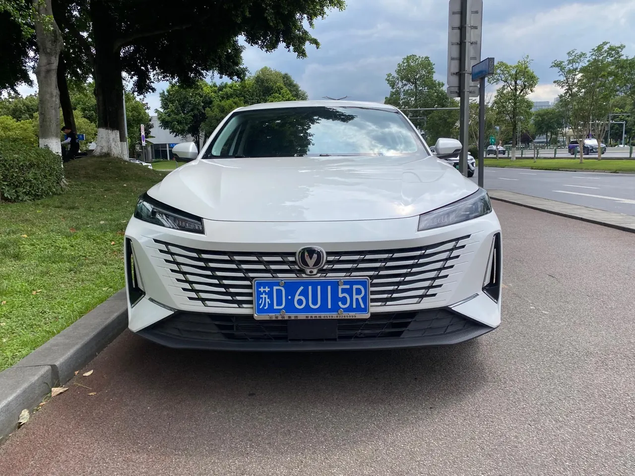 ChangAn 2024 Yi Dong 1.5TGDI Enjoy Edition Automatic Gear 3