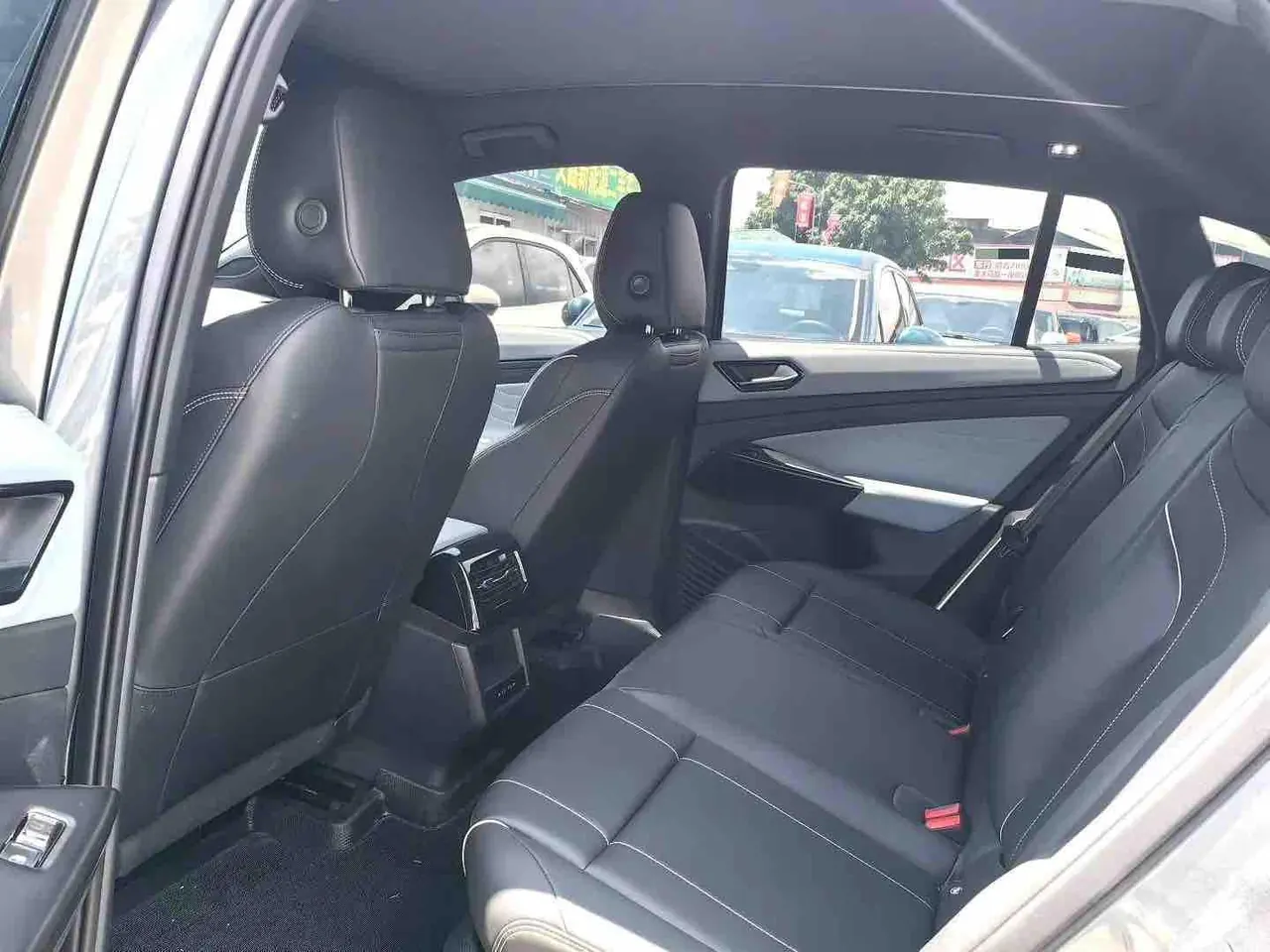 Volkswagen 2025 ID. 4 X Smart Pure Smart Edition Automatic Gear 3
