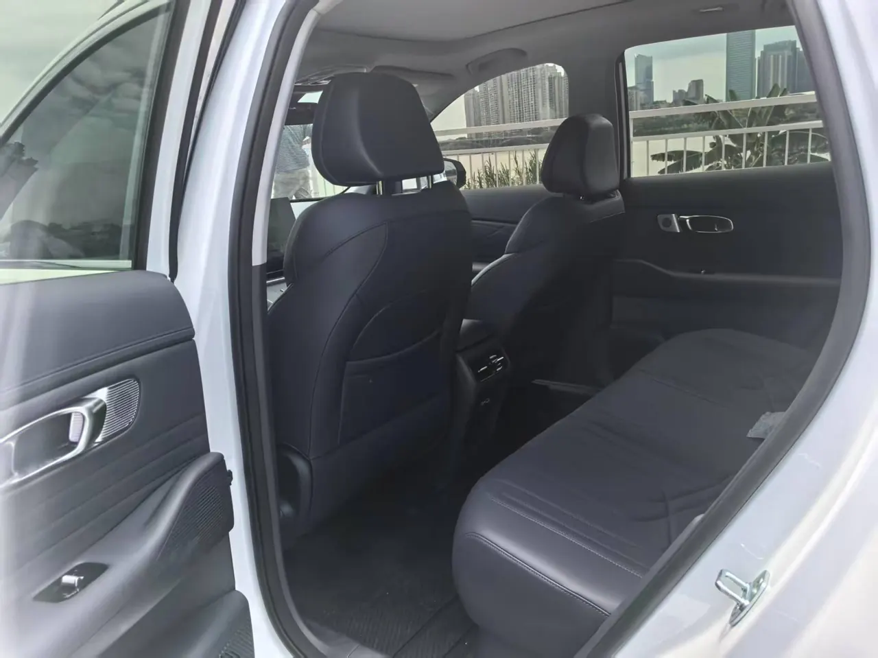 Geely Galaxy 2026 Starship 7 EV 525km Sailing Automatic Gear 3