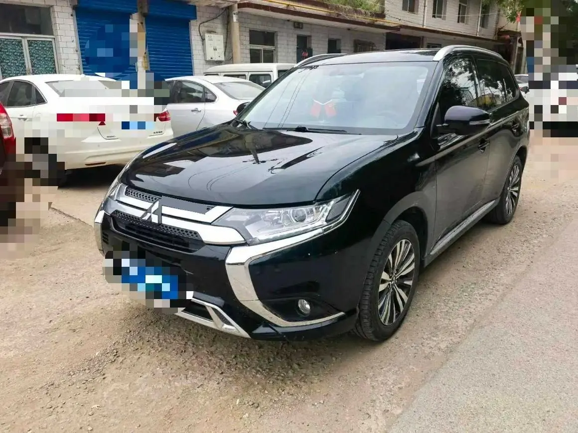 Mitsubishi 2021 Outlander 2.0 Stepless Two-Drive Free Edition 5-seat (Changed) Automatic Gear - View 1