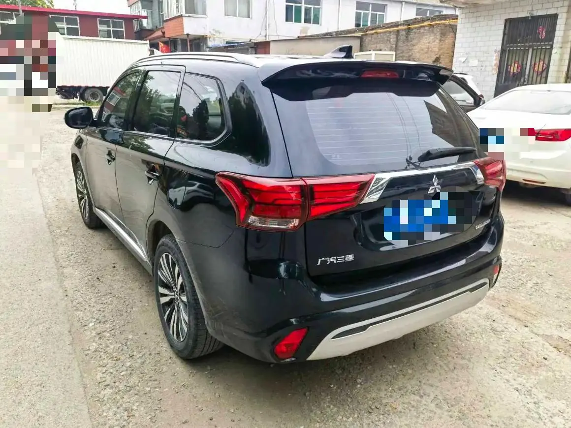 Mitsubishi 2021 Outlander 2.0 Stepless Two-Drive Free Edition 5-seat (Changed) Automatic Gear 4