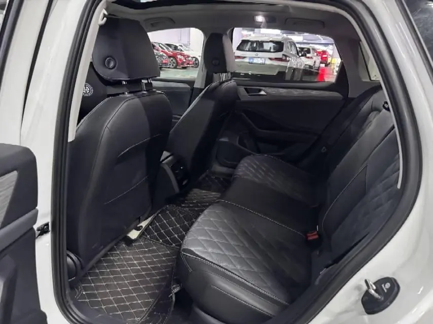 Volkswagen 2025 Sagittarius 1.5TSI 300TSI Exceed Edition (Modified) Automatic Gear 6