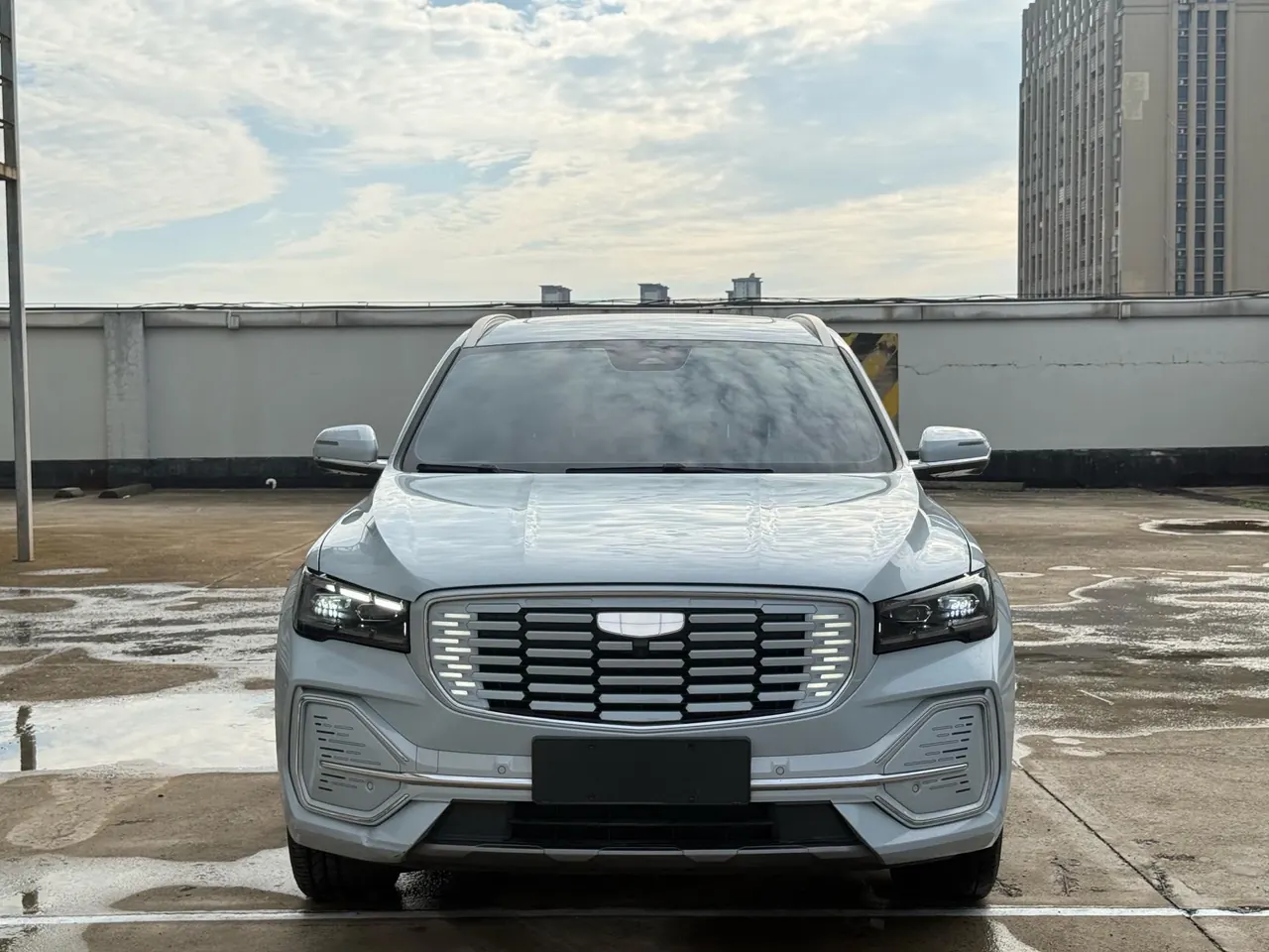 Geely 2022 XingyueL (Monjaro) Hi P 1.5T to Achieve Edition Automatic Gear 2