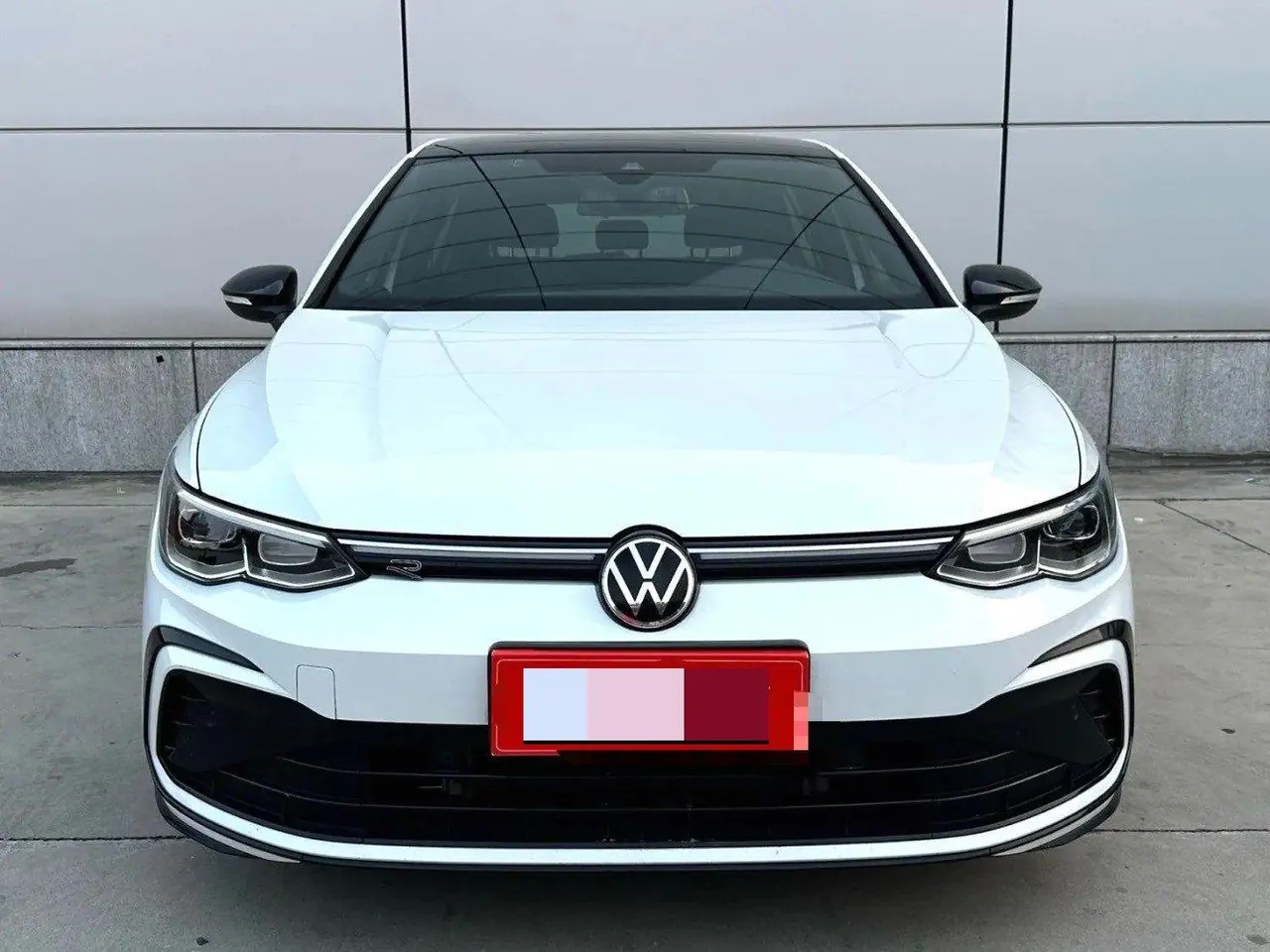 Volkswagen 2021 Golf 8 R-Line 1.4TSI 280TSI Automatic 2
