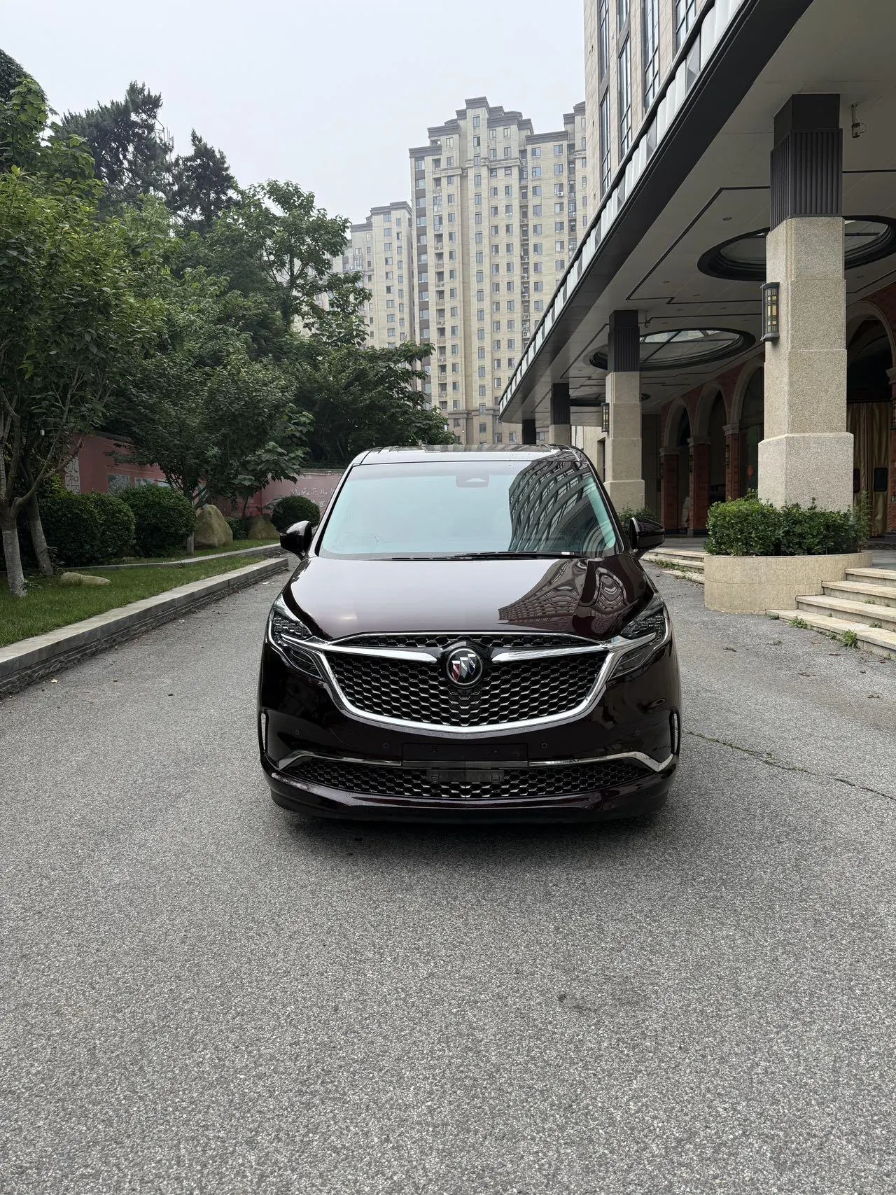 Buick 2021 GL8 Avenir 2.0T Seven-seat Pro-Li Edition Automatic Gear 2