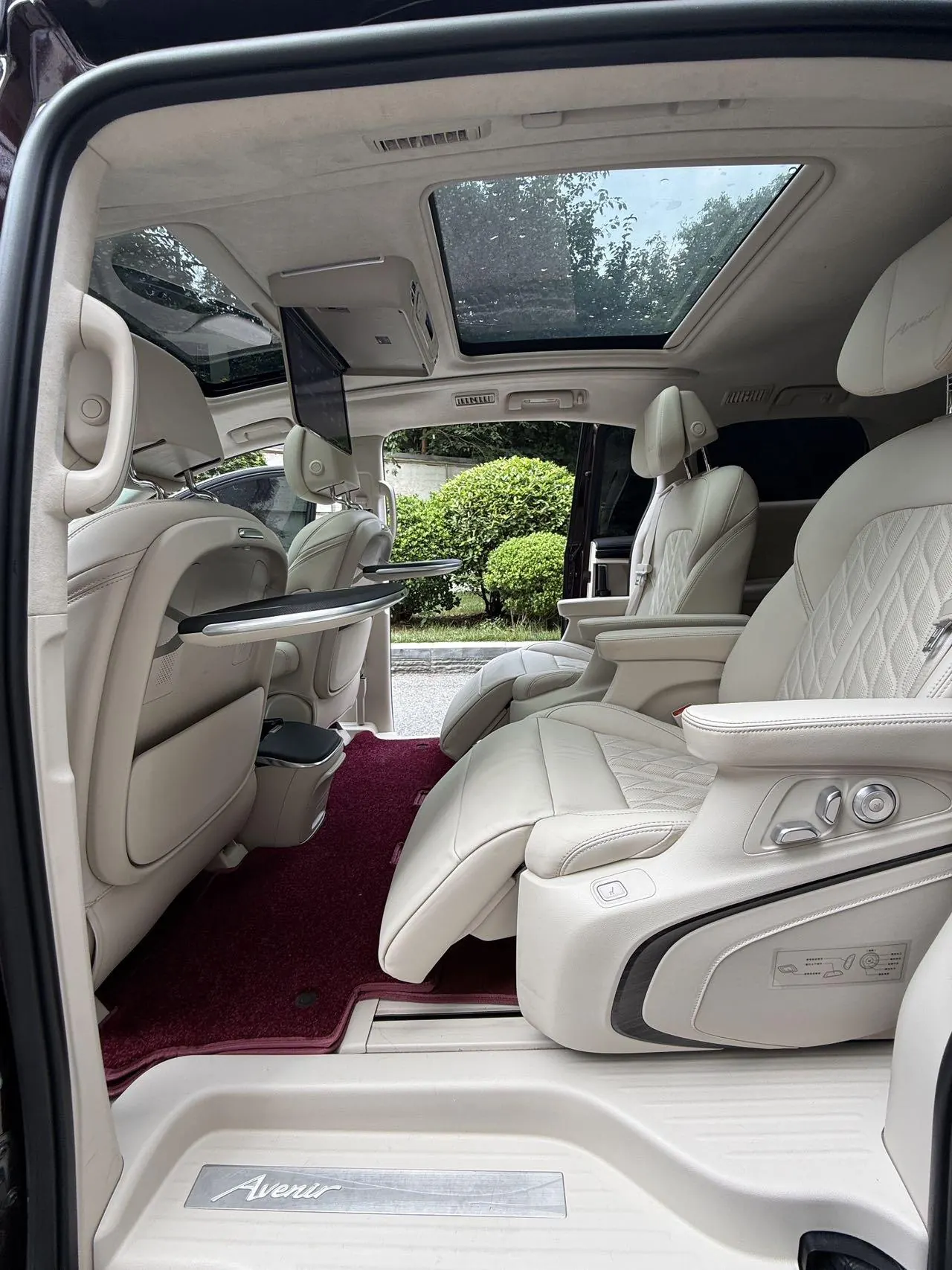 Buick 2021 GL8 Avenir 2.0T Seven-seat Pro-Li Edition Automatic Gear 5