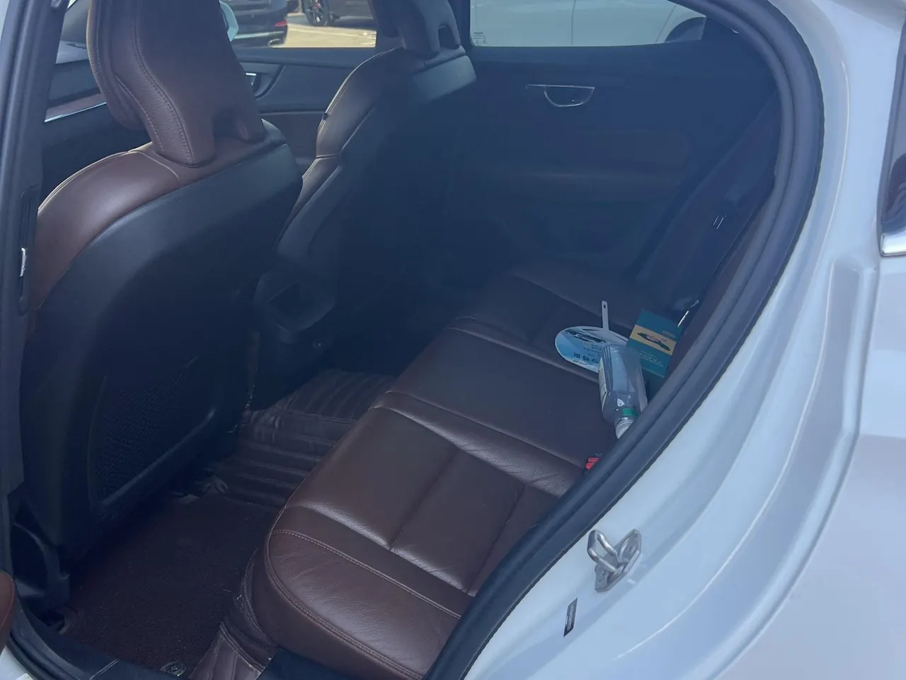 Volvo 2021 S60 2.0T T4 Zhiyuan Deluxe Edition Automatic Gear 5