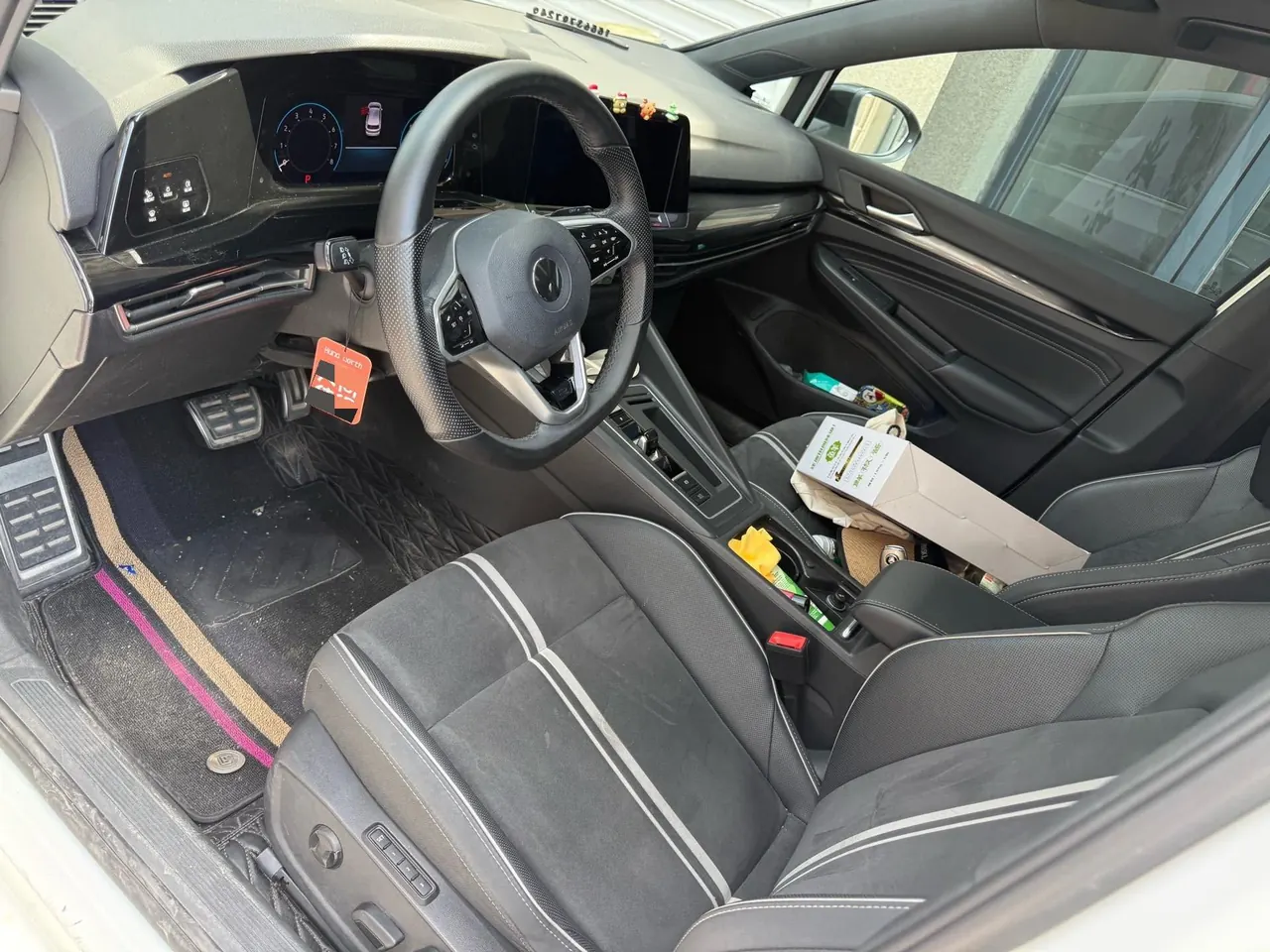 Volkswagen 2021 Golf 8 R-Line 1.4TSI 280TSI Automatic 5