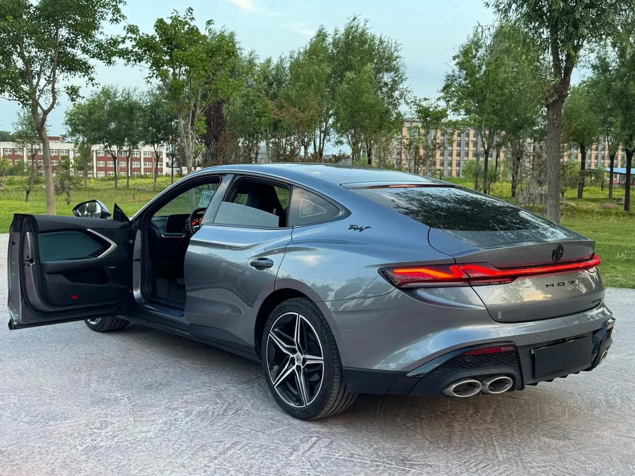 2025 MG7 2.0T Trophy Super Intelligent Driving Edition, Automatic Transmission 15
