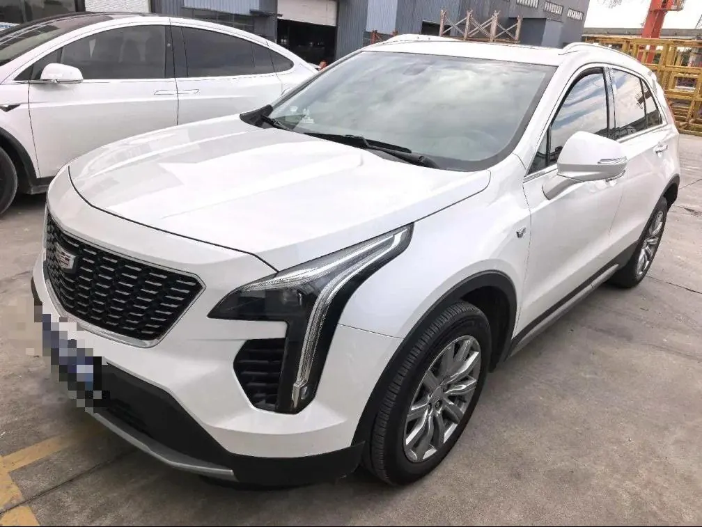 Open image lightbox: Cadillac 2021 XT4 2.0T 28T Two-Drive Leading Automatic Gear