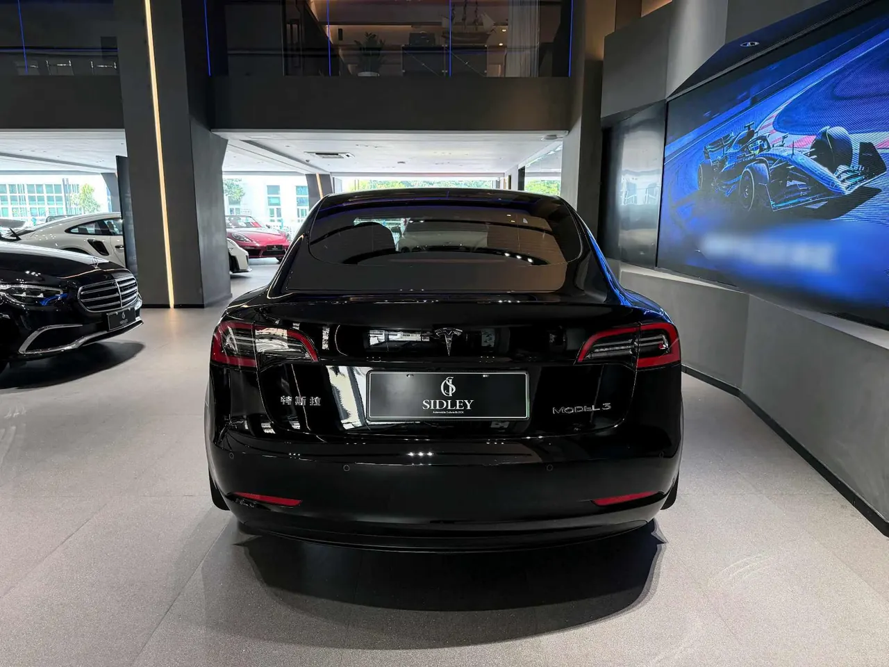 Tesla 2022 Model 3 rear-wheel drive version of automatic transmission 5