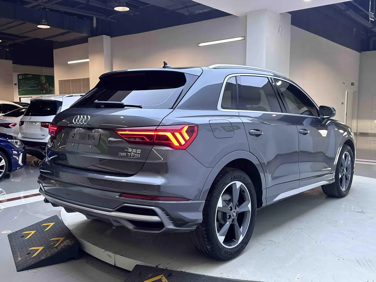 Audi 2022 Q3 1.4TFSI 35TFSI Fashion Elegant Automatic Gear 2