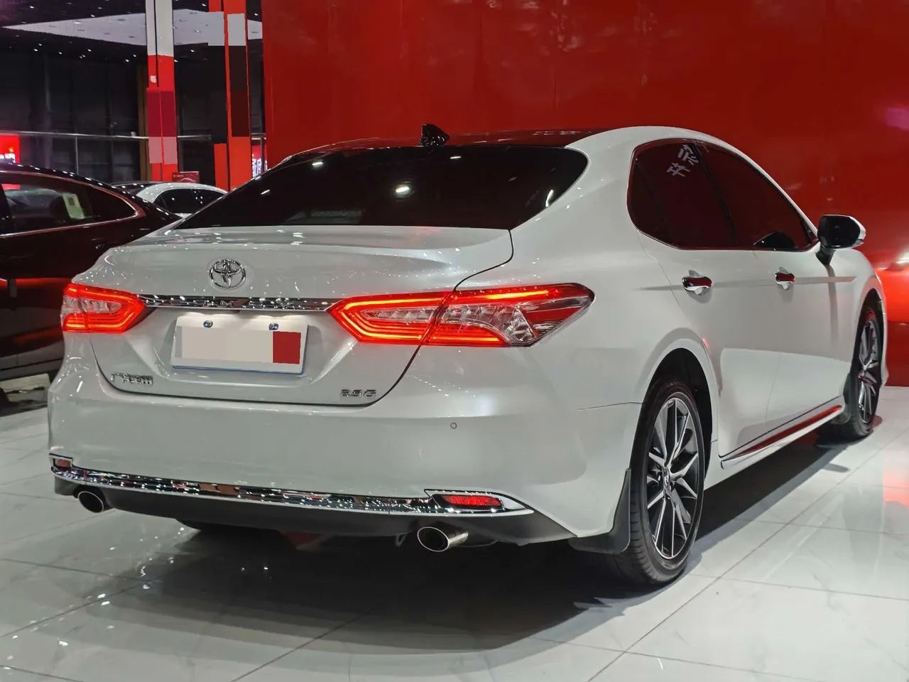 Toyota 2021 Camry 2.5G Deluxe Edition Automatic Gear 7