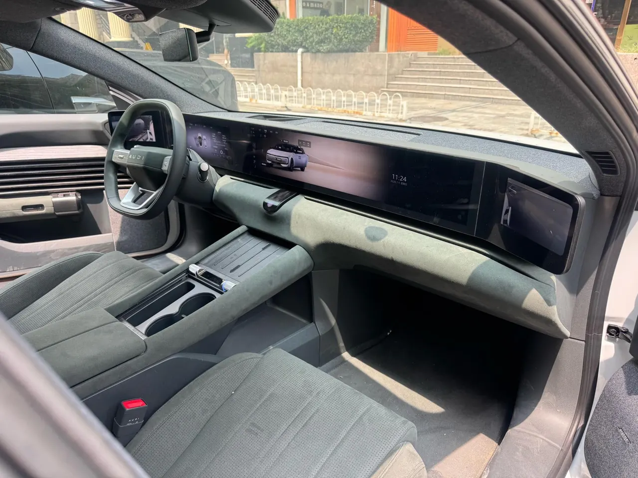 AUDI 2026 E5 Sportback Flagship Quattro Automatic Transmission 4