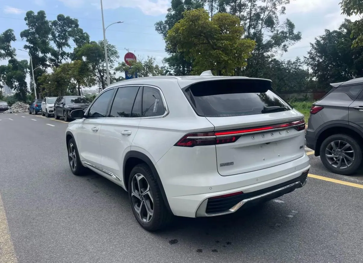 Geely 2021 XingyueL (Monjaro) 2.0TD EVO two-wheel drive smart automatic gear 4