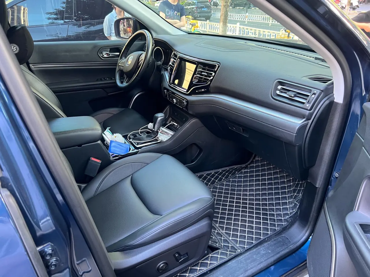 Jeep 2021 Commander 2.0T Two-Drive Elite Automatic Gear 7