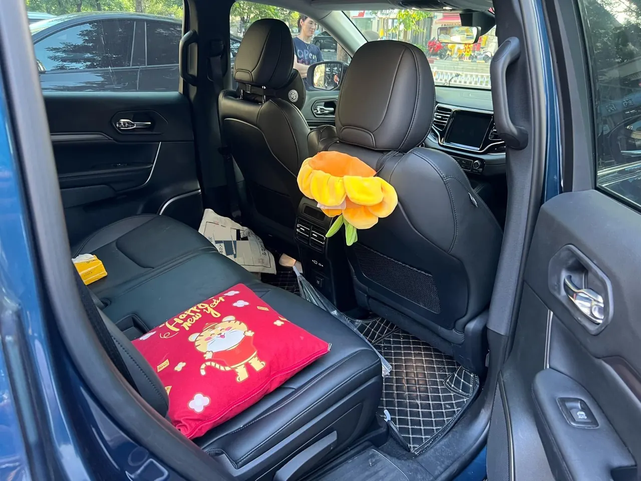 Jeep 2021 Commander 2.0T Two-Drive Elite Automatic Gear 8