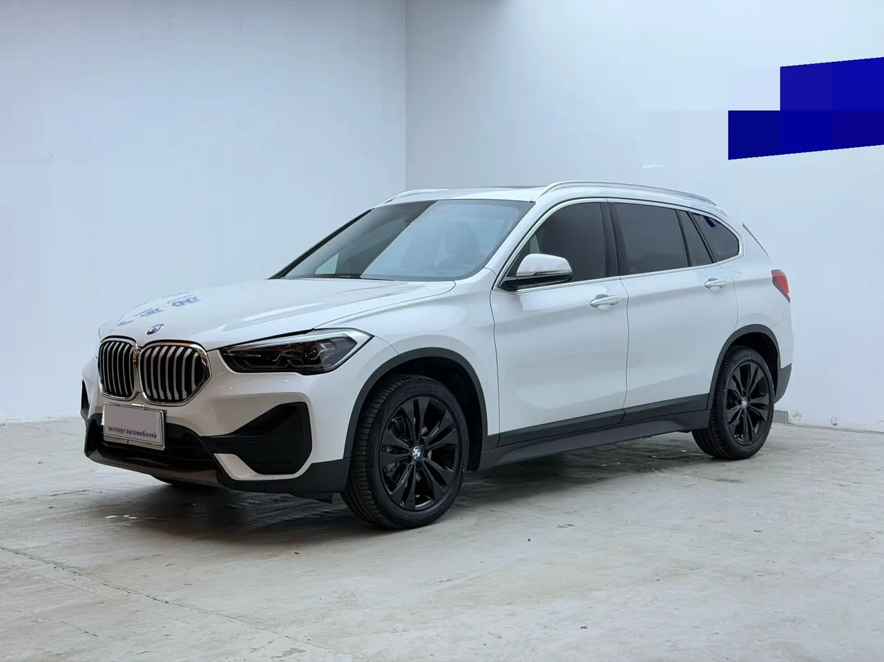 Открыть галерею: BMW 2021 X1 sDrive20Li 1.5T fashion automatic gear