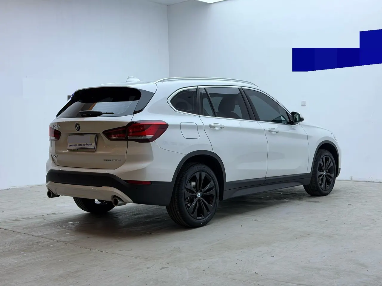 BMW 2021 X1 sDrive20Li 1.5T fashion automatic gear 17