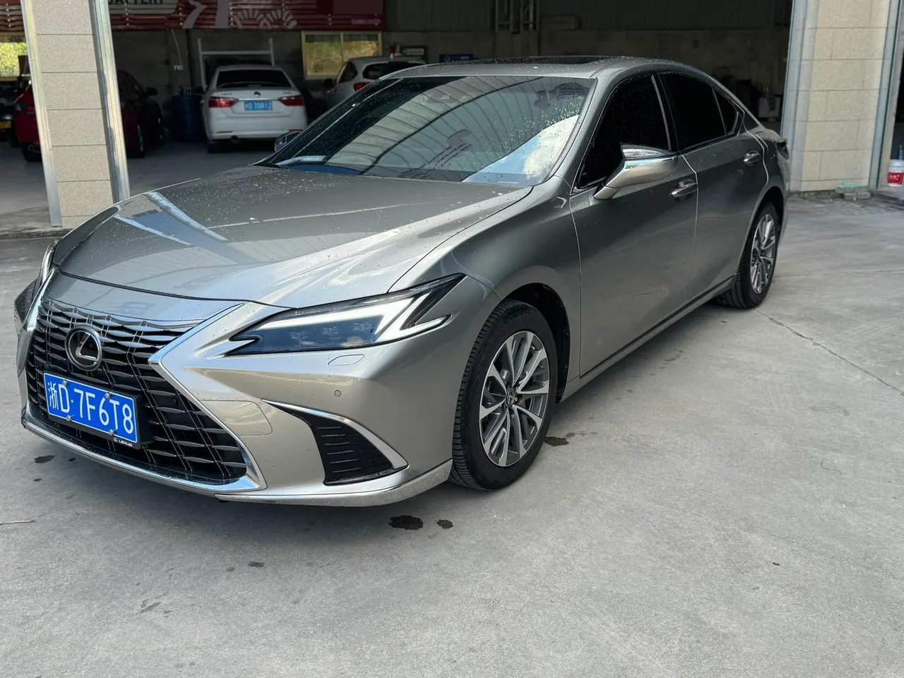Lexus ES (Imported) 2025 ES200 2.0 Stepless Edition Automatic Gear - View 1