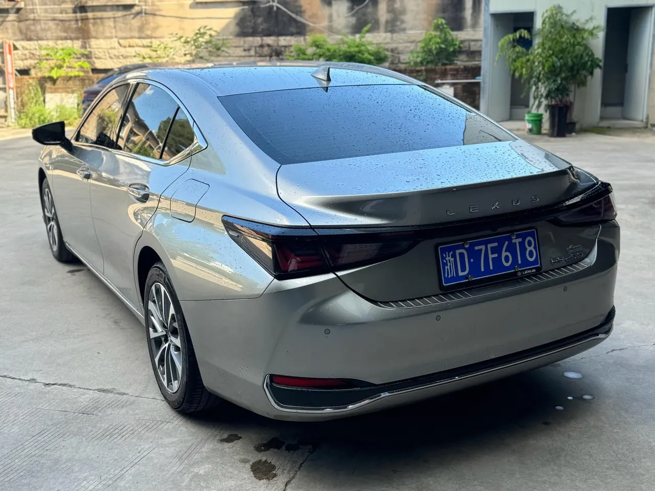 Lexus ES (Imported) 2025 ES200 2.0 Stepless Edition Automatic Gear 6