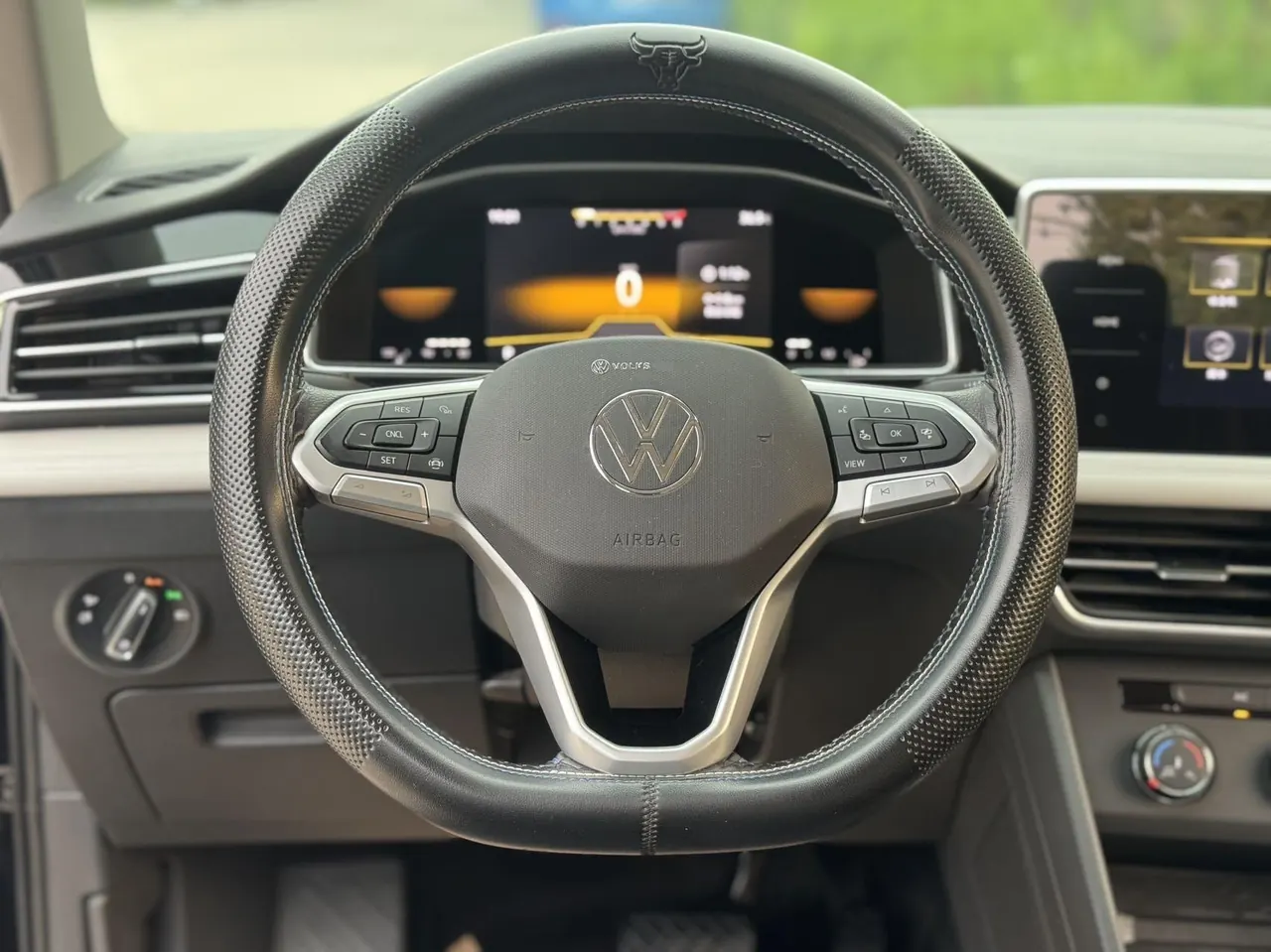 Volkswagen 2022 Tiguan L 2.0TSI 330TSI Two-Drive Comfortable Edition Automatic Gear 6