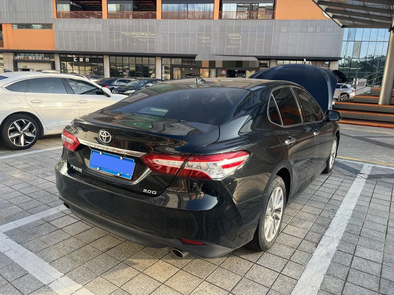 Toyota 2021 Camry 2.0G Stepless Deluxe Edition Automatic Gear 4