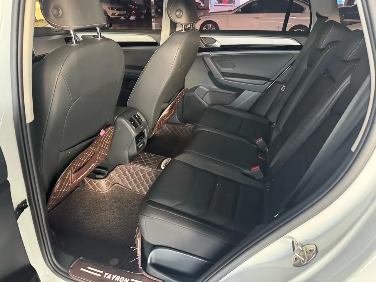 Volkswagen 2020 Tanyue 2.0TSI 330TSI Two-Drive Deluxe Smart Joint Edition Automatic Gear 5