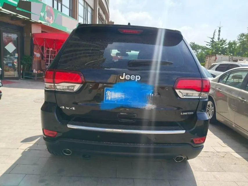 Jeep Grand Cherokee (Imported) 2020 Grand Cherokee 3.0 Elite Navigation Edition Automatic Gear 8