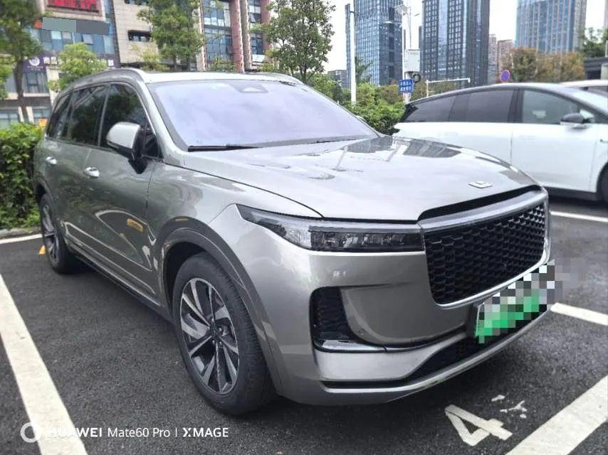 Li 2021 ONE 1.2T extended range 6-seat automatic gear 2