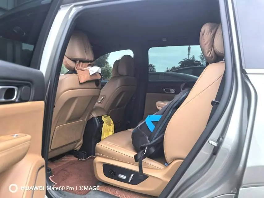 Li 2021 ONE 1.2T extended range 6-seat automatic gear 5